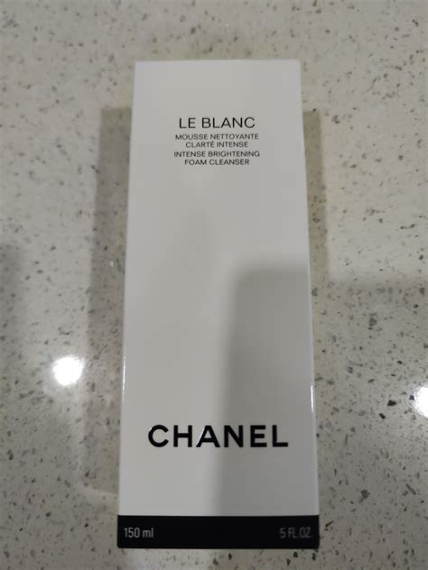 chanel le blanc collection 2020|chanel le blanc intense.